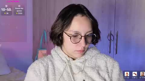 Eliza online show from July 25, 2026, 2:47 pm