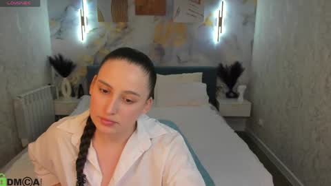 Elizabet online show from April 22, 2026, 9:33 am