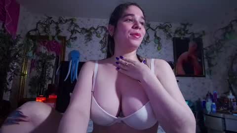 Snapshot of elizabeth77_ chatting on September 30, 2025, 10:20 am Elizabeth online show from September 30, 2025, 10:20 am