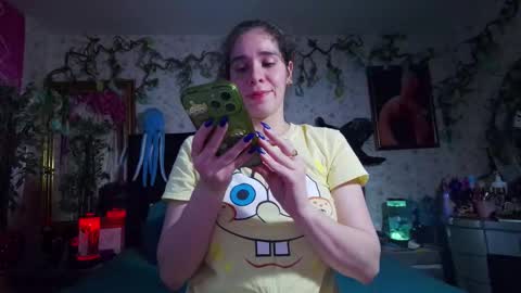 Snapshot of elizabeth77_ chatting on October 18, 2025, 9:59 pm Elizabeth online show from October 18, 2025, 9:59 pm