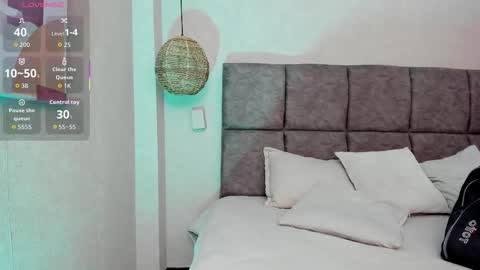 Snapshot of elizabeth_20_ chatting on October 18, 2025, 7:25 pm elizabeth online show from October 18, 2025, 7:25 pm