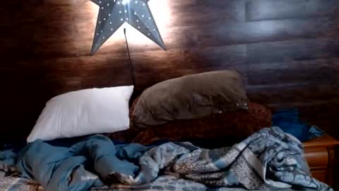 elizabeth_aron online show from March 21, 2026, 10:53 am