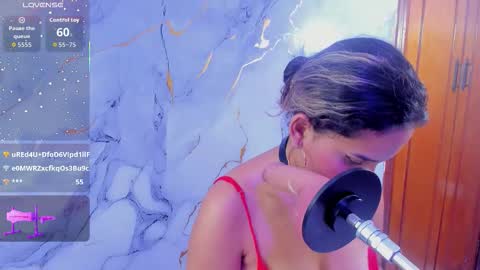 Snapshot of elizabeth_liones_ chatting on November 10, 2025, 9:52 am Eli online show from November 10, 2025, 9:52 am