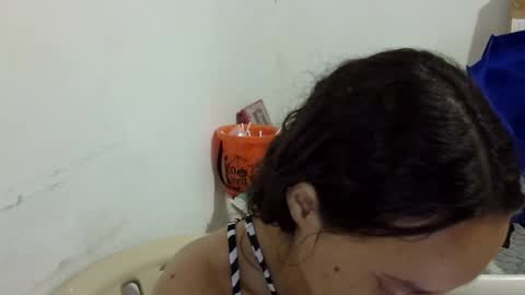 Elizabeth Martinez  online show from March 22, 2026, 3:59 pm