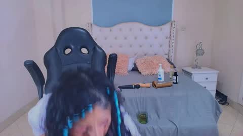 Snapshot of elizabeth_santos1 chatting on May 15, 2026, 11:23 pm Elizabeth online show from May 15, 2026, 11:23 pm