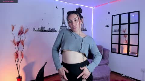 Snapshot of elizabeth_taylor_b chatting on December 26, 2024, 9:04 pm Elizabeth online show from December 26, 2024, 9:04 pm