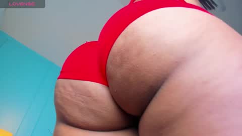 Snapshot of elizabeth_vonsweet chatting on January 8, 2025, 7:34 pm Eli online show from January 8, 2025, 7:34 pm