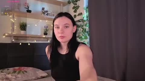Elizabeth online show from July 1, 2026, 1:18 am