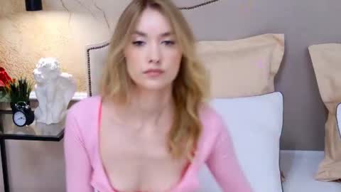 Elizabeth online show from August 4, 2026, 4:09 pm