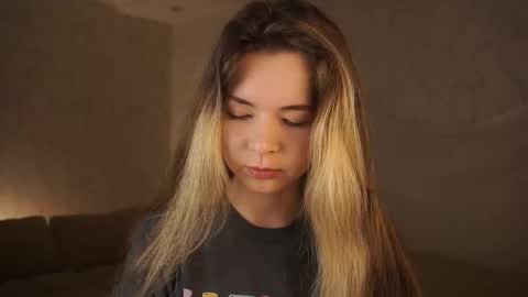 Snapshot of elizabethennals chatting on September 29, 2025, 4:12 pm Elizabeth online show from September 29, 2025, 4:12 pm