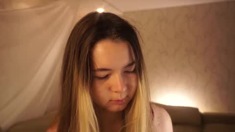 Snapshot of elizabethennals chatting on October 12, 2025, 6:18 pm Elizabeth online show from October 12, 2025, 6:18 pm