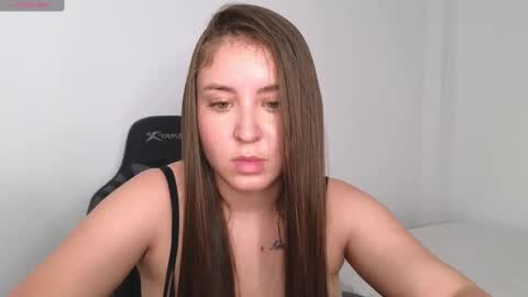 instgram aly leiv17 ---- Im model-independent online show from December 14, 2024, 11:45 pm