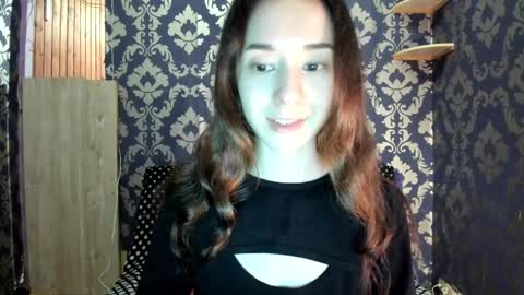 elizabethrice online show from February 6, 2025, 10:43 pm