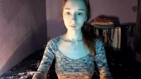 elizabethrice online show from June 15, 2026, 2:41 pm
