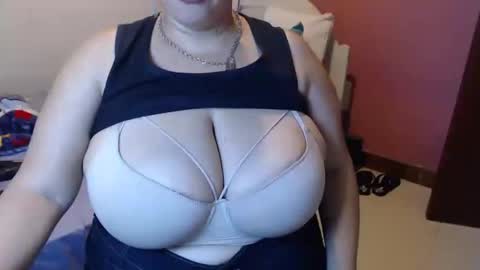 Elizabeth online show from January 11, 2025, 10:18 pm