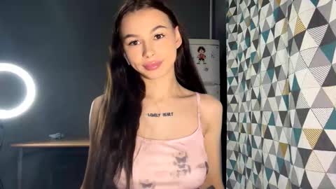 Snapshot of elizabethurch chatting on October 10, 2025, 9:25 pm L O V E L Y online show from October 10, 2025, 9:25 pm