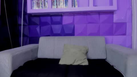 elizbeth_777 online show from January 11, 2025, 11:12 am