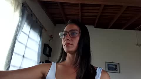 elizka 00 online show from April 20, 2026, 4:43 pm