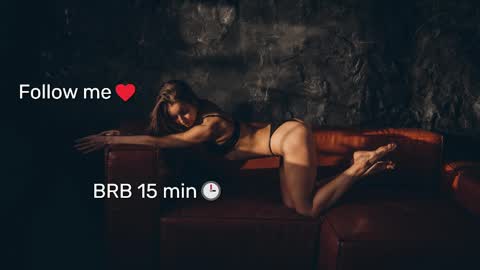 Eliz                               online show from January 22, 2025, 10:15 pm