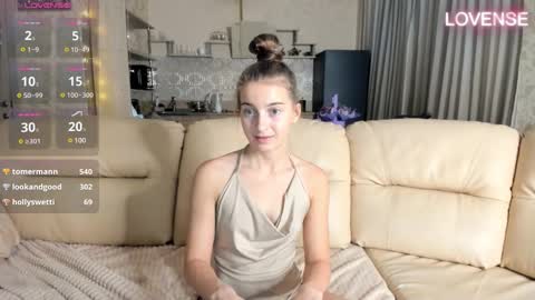 Eliz                               online show from February 4, 2025, 3:04 pm