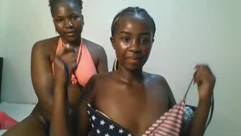 ella8_ online show from June 29, 2026, 7:25 am