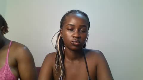 ella8_ online show from July 3, 2026, 7:48 am