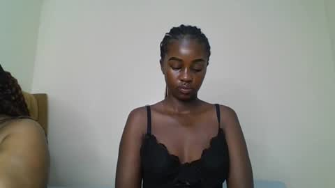 ella8_ online show from July 8, 2026, 11:15 am