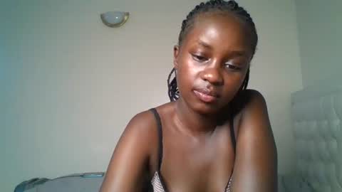 ella8_ online show from July 24, 2026, 12:08 am