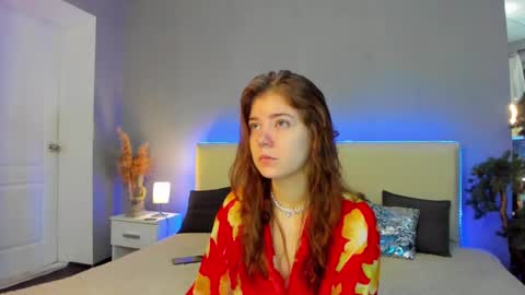 Ella Mayers online show from February 23, 2025, 1:53 pm