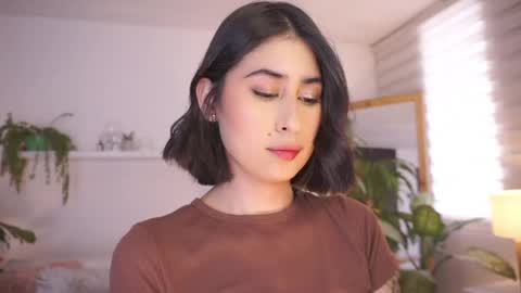 ELLA OWEN online show from May 5, 2026, 2:36 pm