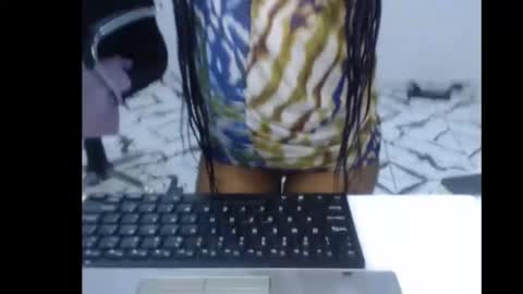 Snapshot of ellababy8 chatting on October 1, 2025, 6:58 pm ella online show from October 1, 2025, 6:58 pm
