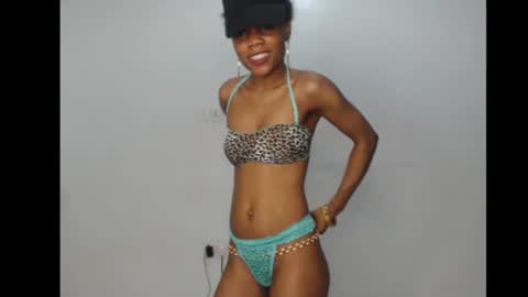 Snapshot of ellababy8 chatting on October 14, 2025, 5:30 am ella online show from October 14, 2025, 5:30 am