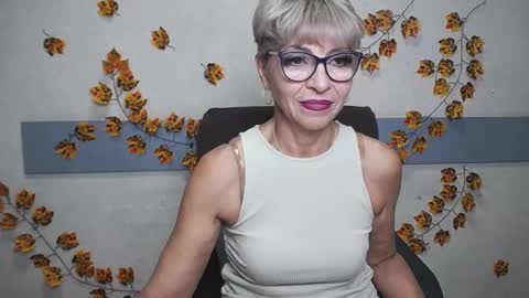 Snapshot of ellabonito chatting on December 15, 2024, 9:35 am EllaBonito online show from December 15, 2024, 9:35 am