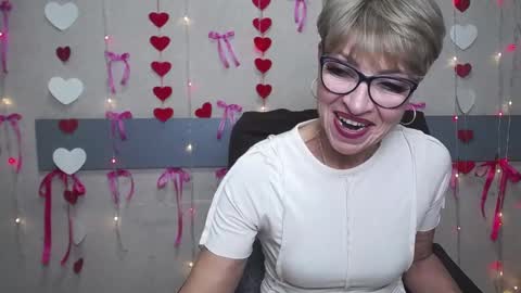 Snapshot of ellabonito chatting on January 30, 2025, 9:25 am EllaBonito online show from January 30, 2025, 9:25 am