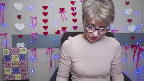 Snapshot of ellabonito chatting on February 17, 2025, 9:24 am EllaBonito online show from February 17, 2025, 9:24 am