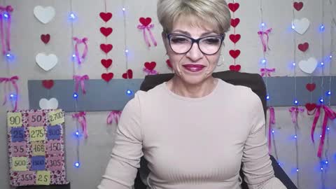 Snapshot of ellabonito chatting on February 17, 2025, 3:31 pm EllaBonito online show from February 17, 2025, 3:31 pm