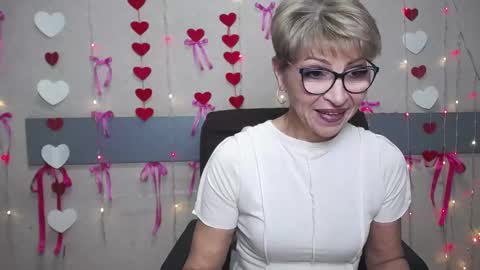 Snapshot of ellabonito chatting on February 21, 2025, 6:29 am EllaBonito online show from February 21, 2025, 6:29 am