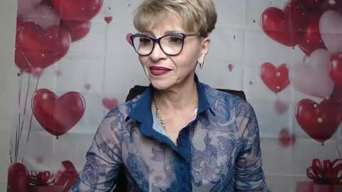 Snapshot of ellabonito chatting on February 9, 2026, 7:56 am EllaBonito online show from February 9, 2026, 7:56 am