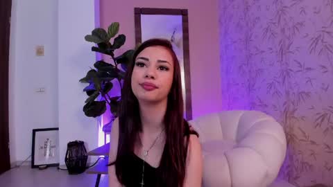 EllaBubbles online show from April 20, 2026, 7:26 pm