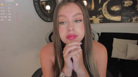 EllaClark online show from March 11, 2025, 12:54 am