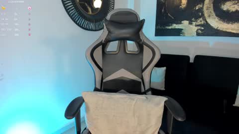 EllaClark online show from March 12, 2025, 10:07 pm