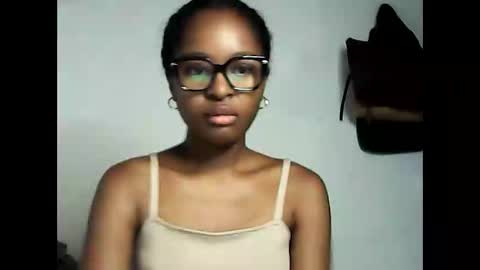 ellah245 online show from February 24, 2026, 10:02 am