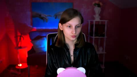 Ella online show from April 19, 2026, 3:00 pm