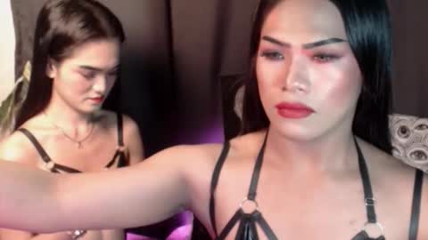 Snapshot of ellahugecumxx chatting on March 26, 2026, 8:09 am ella online show from March 26, 2026, 8:09 am