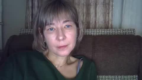 ellajohnsonx online show from December 5, 2024, 8:22 pm