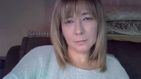 ellajohnsonx online show from September 30, 2025, 5:18 pm