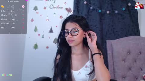 Snapshot of ellajonz chatting on December 30, 2024, 7:26 am Ella Amoneth online show from December 30, 2024, 7:26 am