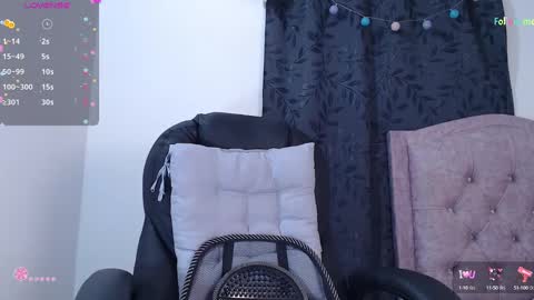 Snapshot of ellajonz chatting on January 25, 2025, 6:23 am Ella Amoneth online show from January 25, 2025, 6:23 am