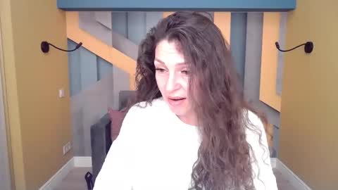 EllaLongs online show from February 14, 2026, 12:35 pm