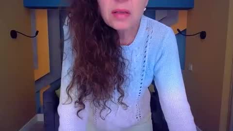 EllaLongs online show from May 13, 2026, 11:29 am